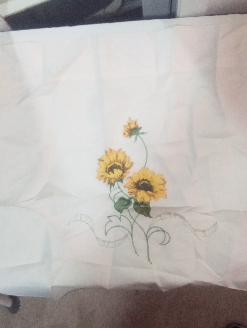 3 Pierce Tier & Valance Set Sunshine Flowers NWT $45 Embroidered